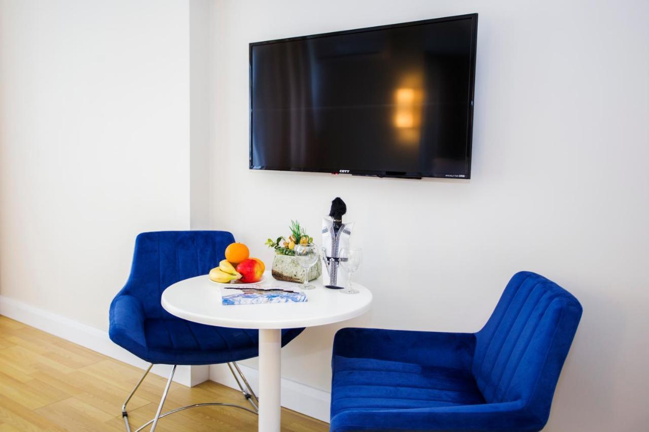 Сozy Apartment In Orbi City Batumi Exteriör bild