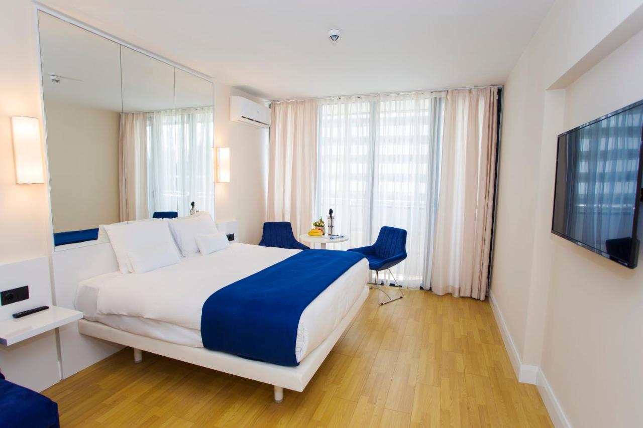 Сozy Apartment In Orbi City Batumi Exteriör bild