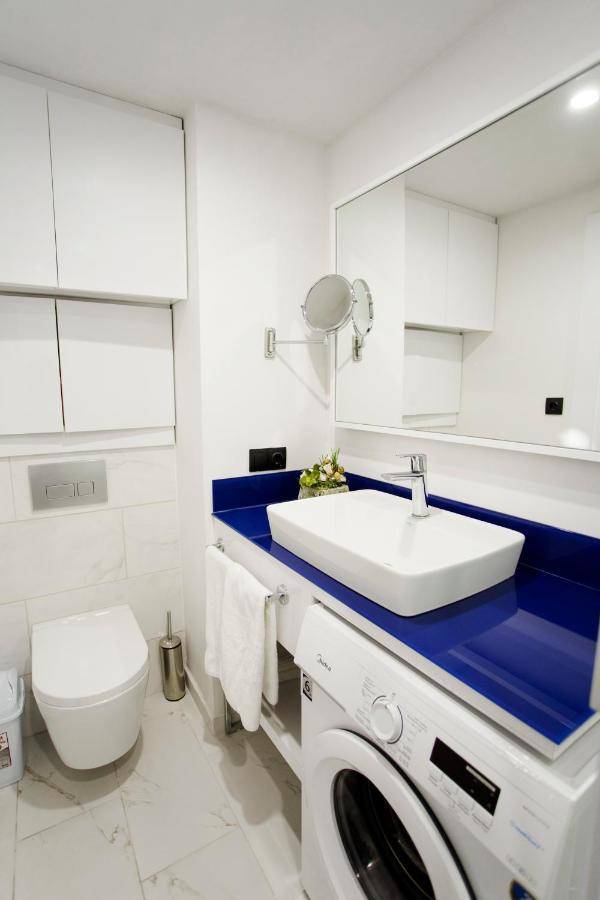 Сozy Apartment In Orbi City Batumi Exteriör bild